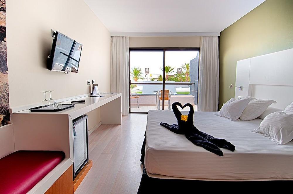 R2 Romantic Fantasia Dreams & Suites Hotel (Adults Only) Tarajalejo Luaran gambar