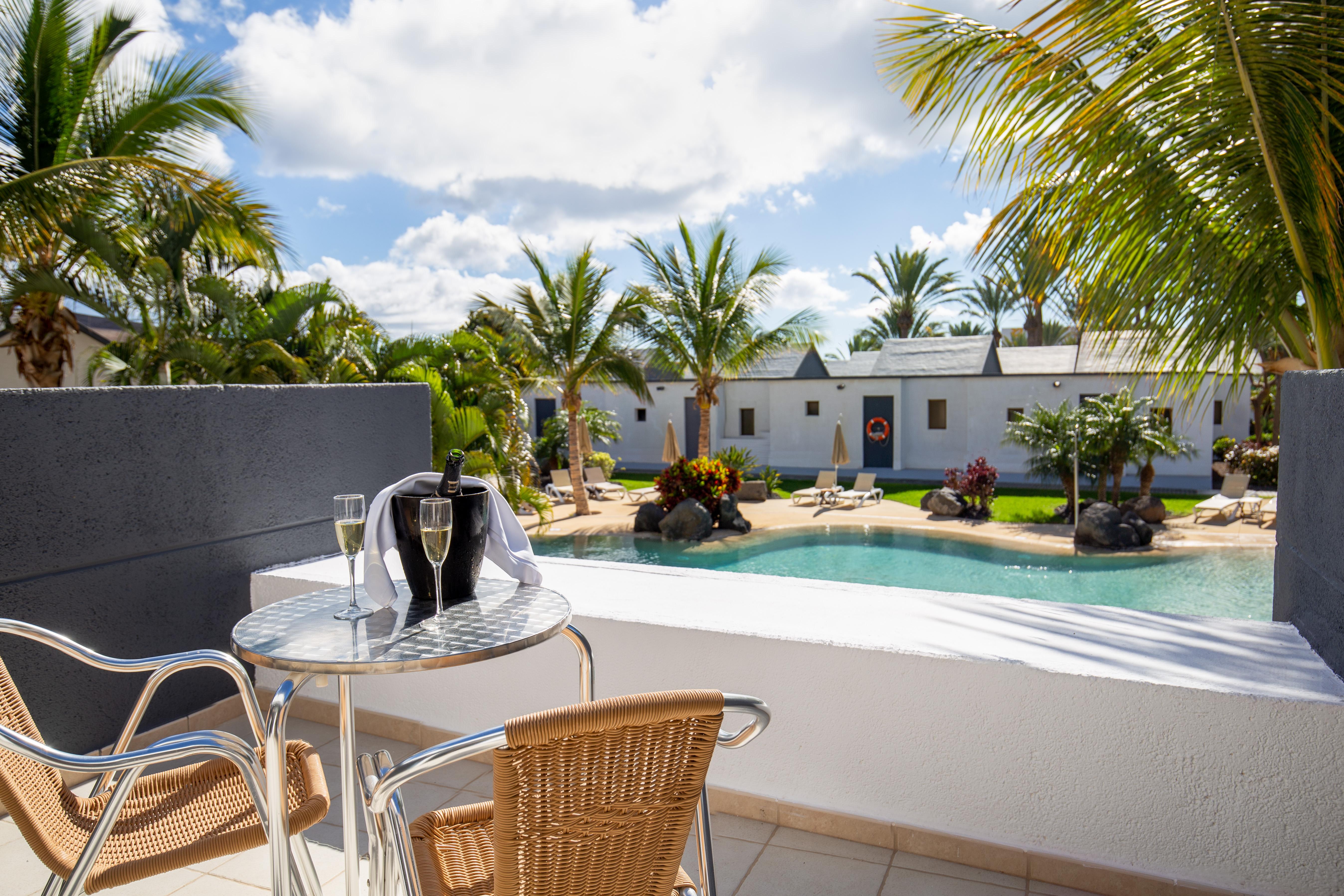 R2 Romantic Fantasia Dreams & Suites Hotel (Adults Only) Tarajalejo Luaran gambar